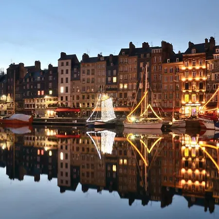 The Grey House בית נופש